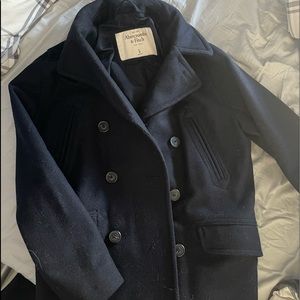 Men's navy blue peacoat